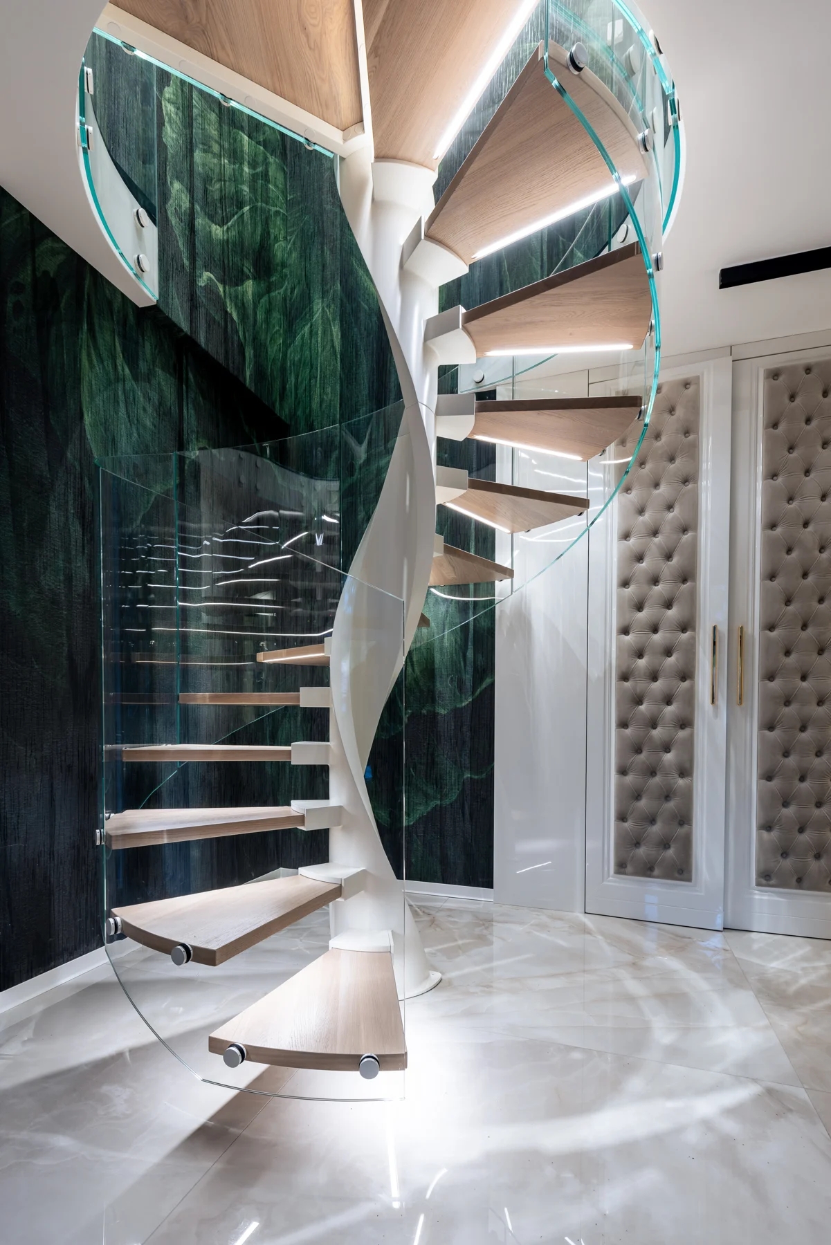 Spiral staircase with timber and curved glass — view 01